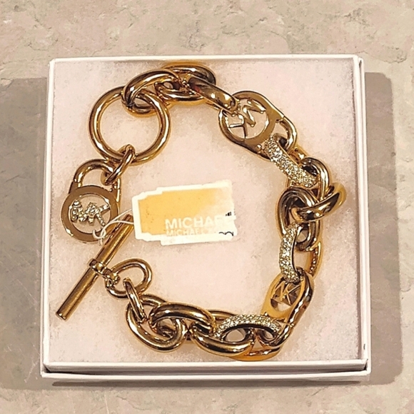 NWT MICHAEL KORS GOLD PLATED CHAIN LINK BRACELET MONGRAM MK CHARM & RHINESTONES - Picture 5 of 7